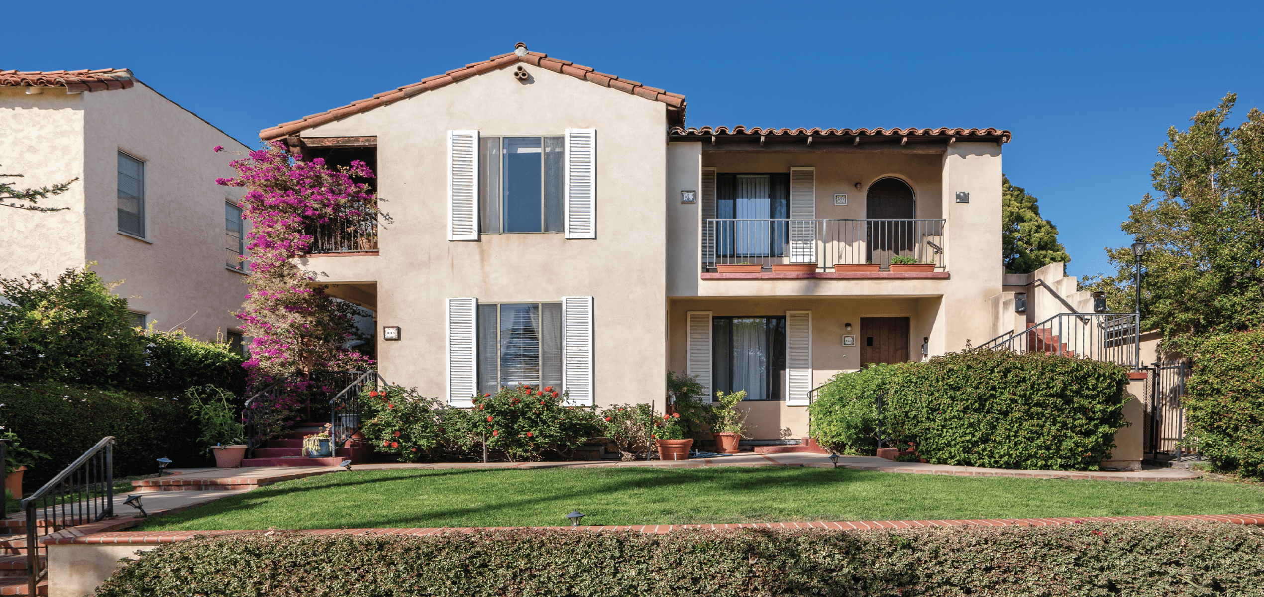 Exterior or 831 12th, a spanish-style multifamily property in Santa Monica