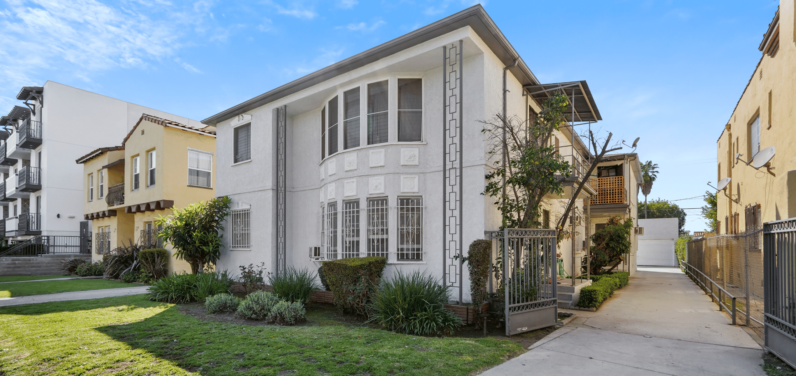 Front of 439 Hayworth, a fourplex near The Grove